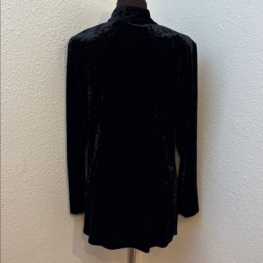Harve Benard By Bernard Holtzman black crush velvet long sleeve top. Size M. - Picture 6 of 17